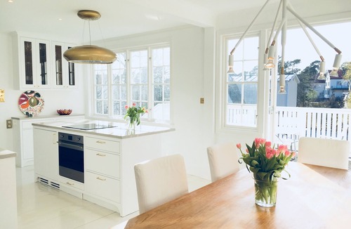 Hoglandet Villa | Top location in idyllic neighborhood near the city