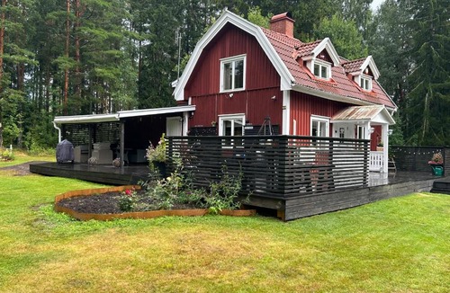 Ostra Amtervik House | Torp ved Mårbacka (Helt hus til leie) Östra Ämtervik/Sunne