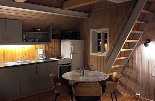 Kongsberg Cottage | Tovsrud Gård Gjestehus - cozy holiday home in historic surroundings
