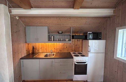 Kongsberg Cottage | Tovsrud Gård Gjestehus - cozy holiday home in historic surroundings