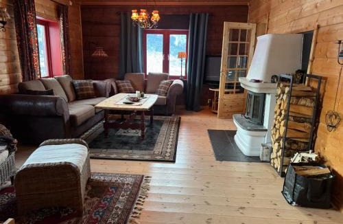 Vossestrand House | Traditional Cabin - Free parking, Sauna & View