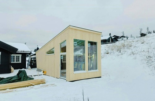 Kamben House | Traditional cabin with annex in the mountains