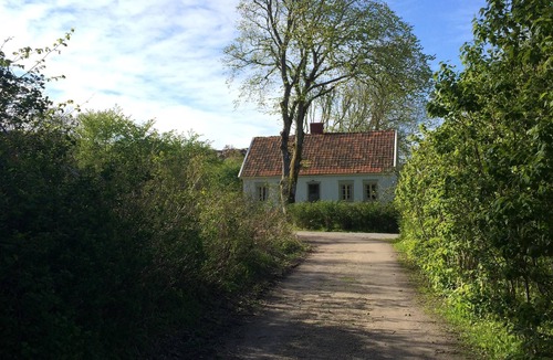Hamburgsund House | Traditional Cottage In The Archipelago