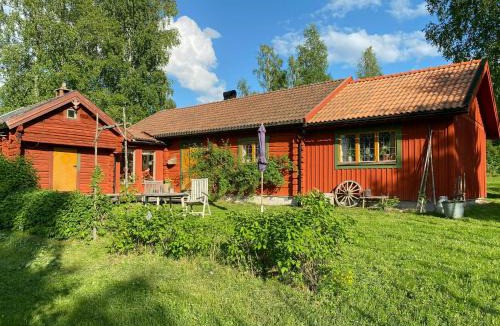 Solleron House | Traditional Dalarna Cottage With Lake Siljan Views