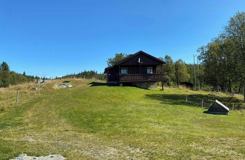 Gol Municipality House | Traditional mountain farm with views of Skogshorn
