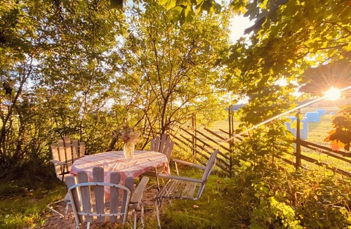 Sandared House | Tranquil 3-bedroom house for a peaceful getaway with sauna and jacuzzi.