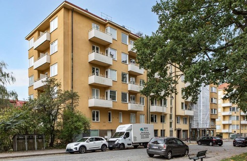 Ladugardsgardet Apartment | Trendy & Central Stockholm Apt
