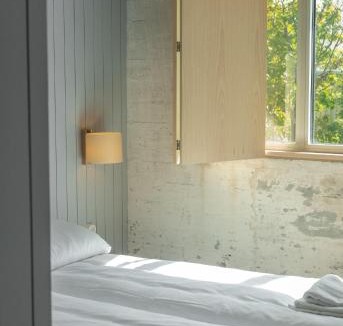 Henningsvaer Hotel | Trevarefabrikken