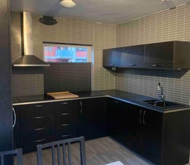 Kristiansand Apartment | Trivelig leilighet i Kristiansand sentrum!