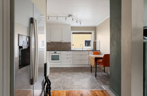 Tromso Apartment | Trivelig leilighet i rolige, bynære omgivelser