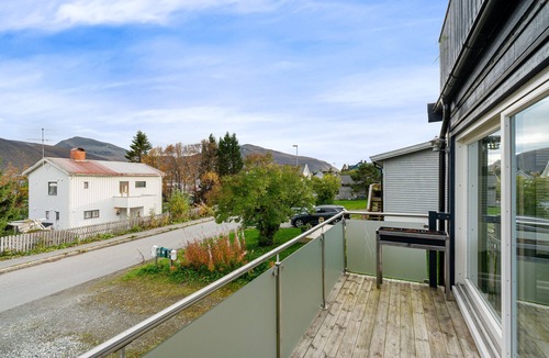 Tromso Apartment | Trivelig leilighet i rolige, bynære omgivelser