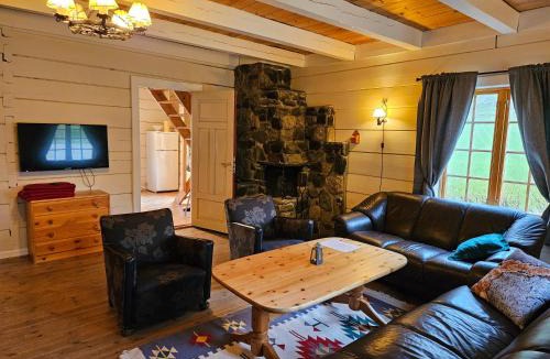 Jostedal House | Trollbu Aabrekk gard