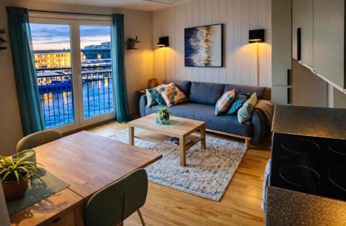 Trondheim City Centre Apartment | Trondheim Fjord Suites Self Check-in-elevator