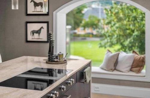Trondheim City Centre Apartment | Trondheim's crown jewel – an elegant luxury apartment right in the heart of downtown