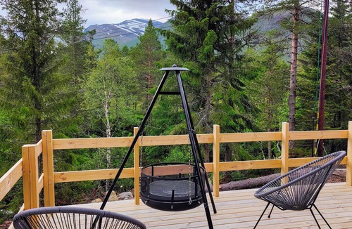 Stranda Cabin | Tronstadbu – Historic mountain cabin near Geirangerfjord