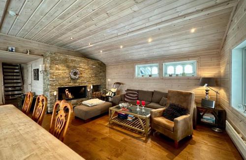 yer House | True Ski-in-out Cabin with sauna & view at Hafjell