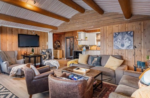 Trysil Ski Chalet | Trysil Ski-in/out | 6 BR | Sauna