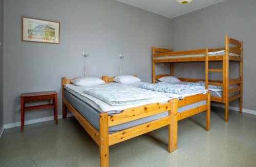 Stromsund Hostel | Tullingsåsgården Strömsunds vandrarhem