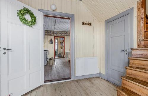 Mora House | Turn-Of-The-Century Villa Near Vasaloppet Trail