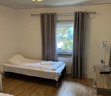 Roslunda-Kronotorp Hotel | Turtles Hotel