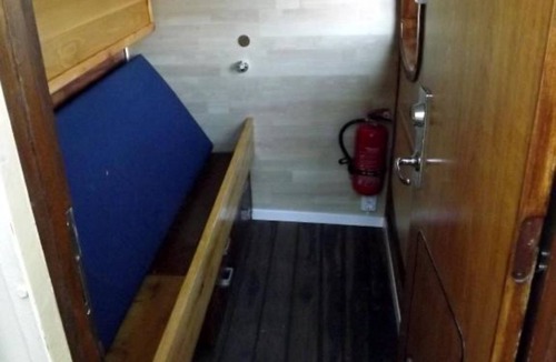 Sodertalje Boat Rental | Twin Room with Sea View Yacht