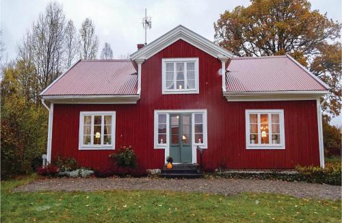 Holmsjo House | Two-Bedroom Accommodation In Holmsjo