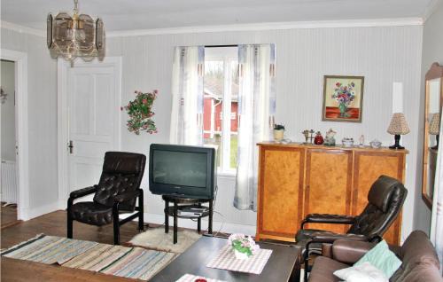 Tving House | Two-Bedroom Holiday Home In Tving