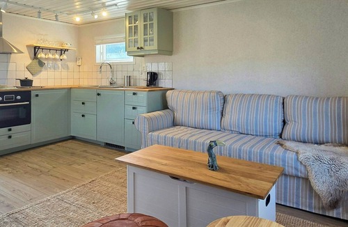 Jamjo House | Two cottages with private garden in Torhamn