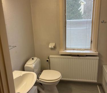 Uddevalla Apartment | Two rooms and kitchen in central Uddevalla
