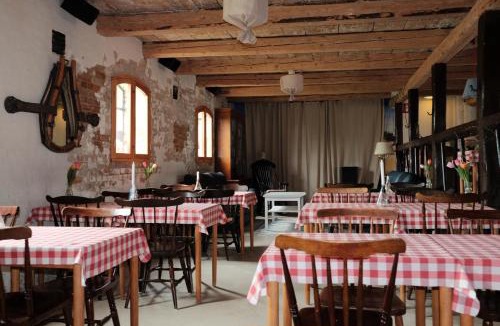 Svalov Bed & Breakfast | Tygebo Gård - B&B, Hanksville Farm