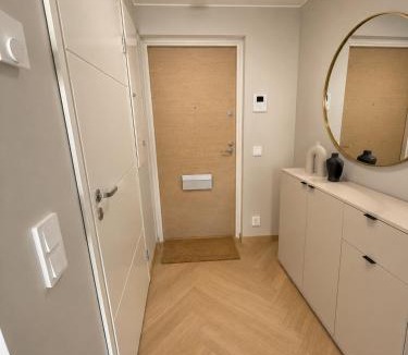 Seinajoki Apartment | Tyylikäs uusi keskustastudio & kuntosali