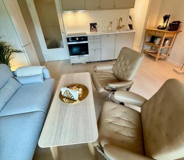 Larvik Apartment | Ula Seaview Suite 80m to the sea