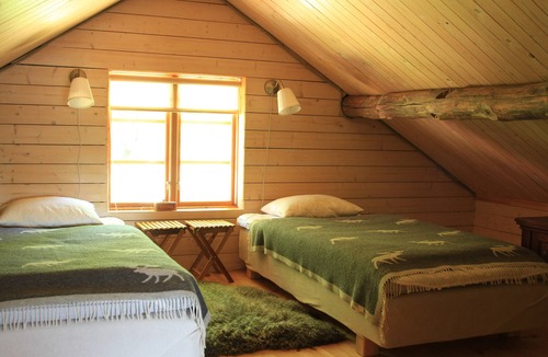 Ramnas Bed & Breakfast | Ulvsbomuren Vildmark & Lantliv