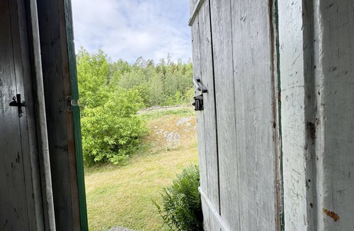 Varekil House | Unique accommodation in a converted barn in Varekil | SE09063