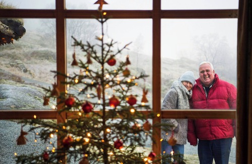Suldal House | Unique cabin between fjord, waterfall and mountain