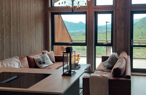 Hovden House | Unique cabin by the ski slope in Hovden