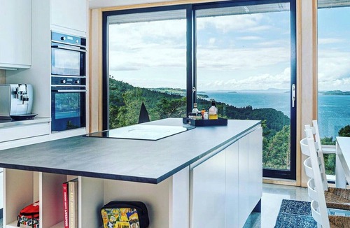 Hjelmeland House | Unique cabin with view on Randøy by Stavanger