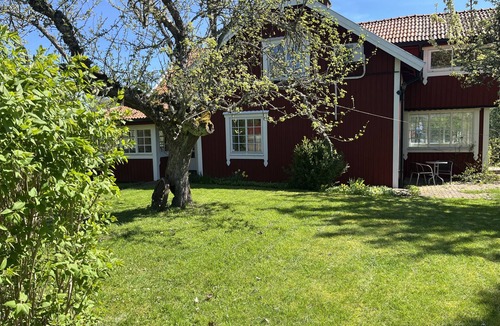 Kopmannebro House | Unique holiday home 40 meters from the water