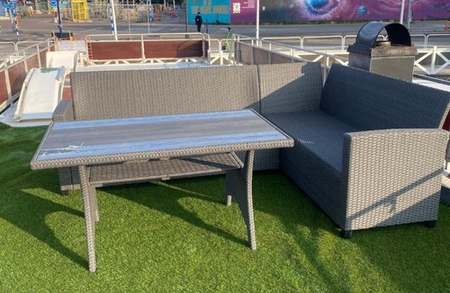 Centrum Boat Rental | Unique houseboat with large rooftop terrace in central Gothenburg