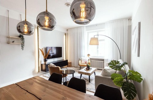 Kamppi Apartment | Unique & Scandinavian Suite - Sauna, Center, Metro