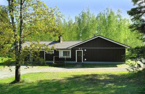 Liperi Villa | Upea miljöö Saimaalla, tilava talo ja saunamökki