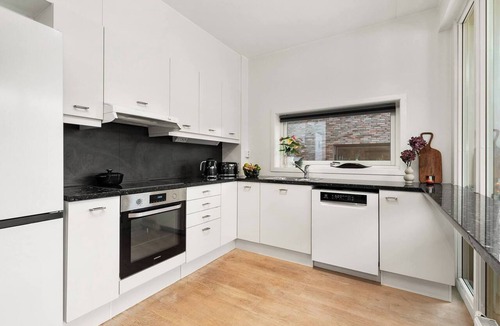 Gamle Oslo Apartment | Urban Escape - Only Steps From the Waterfront
