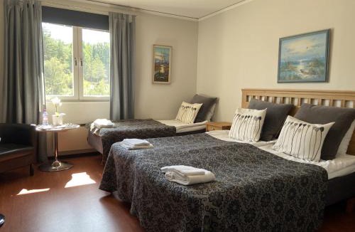 Vastra Hudiksvall Hotel | Värdshuset Glada Hudik
