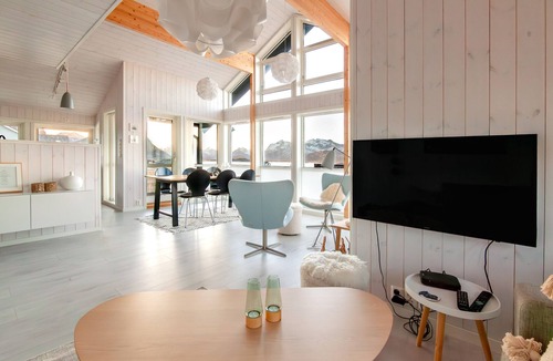 Flakstad Cabin | Væranes- Ny hytte med flott utsikt
