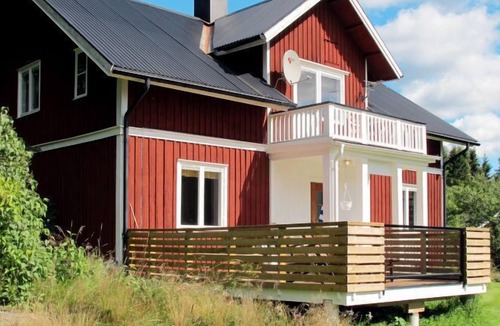 Arjang House | Vacation home Bartveten (VMD145) in Årjäng - 5 persons, 2 bedrooms