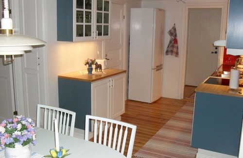 Torso House | Vacation home directly on Lake Vänern