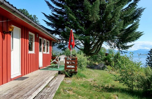Balestrand House | Vacation home Haugen by Interhome