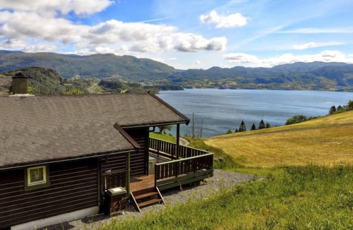 Etne House | Vacation home Panorama 2 (FJH303) in Etne - 6 persons, 3 bedrooms