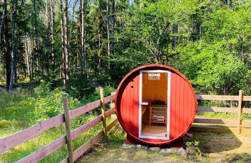 Emmaboda House | Vacation home with modern facilities in the middle of Sweden's idyllic forests.