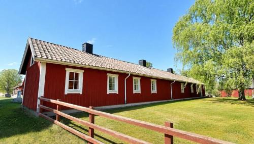 Linkoping Hostel | Valla Vandrarhem